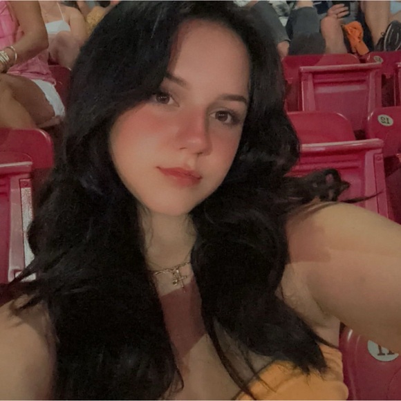 ninacressey25